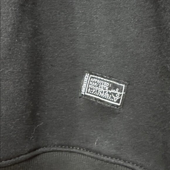 NWOT Screenshot 2 piece “Broken Heart” Falling Bear Head Fleece Set size 2XL - Picture 3 of 14